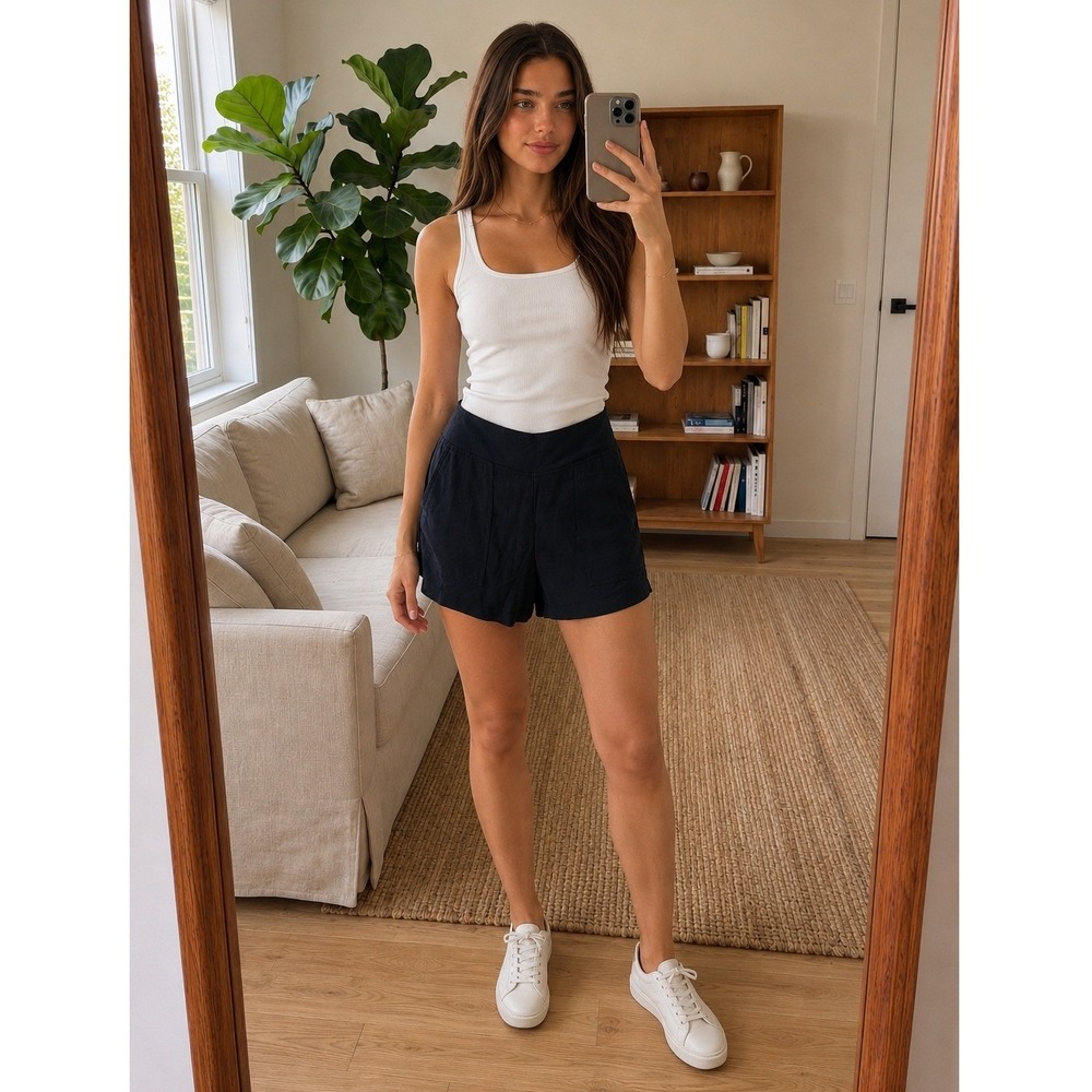 Wildfox Womens Shorts Small Black Elastic Waist Casual Summer Lightweight